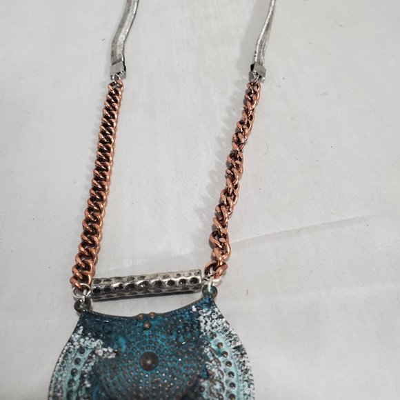 Gimmicks silver snake chain fringe necklace - Picture 7 of 10